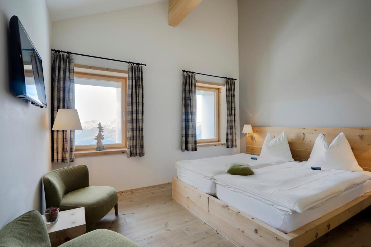 Romantik Hotel Muottas Muragl Samedan Bagian luar foto