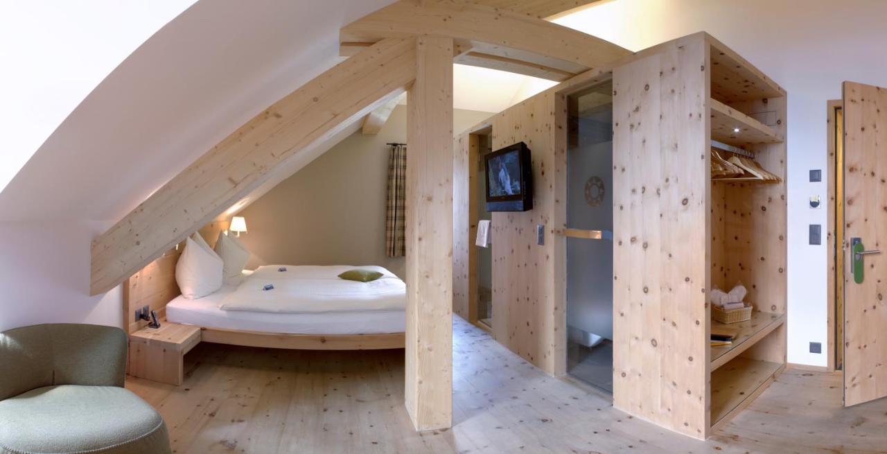 Romantik Hotel Muottas Muragl Samedan Bagian luar foto